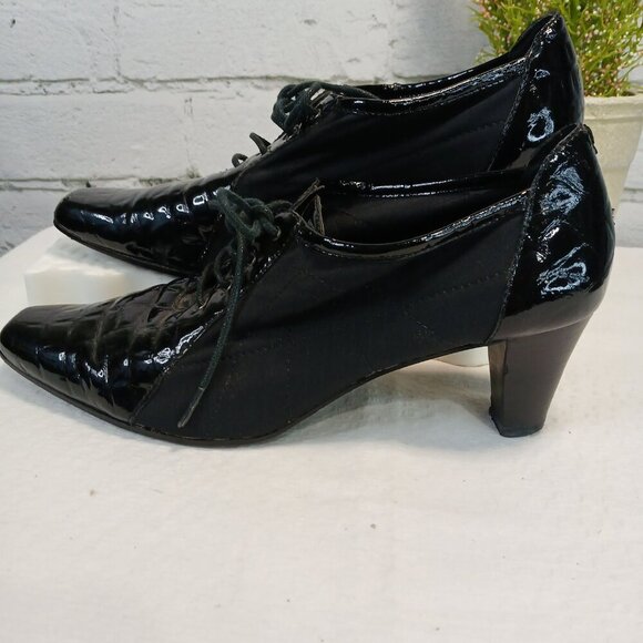 VANELI SHOES, BLACK REPTILE PATTERN LEATHER AND STRETCH FABRIC LACE UP SIZE 6M - Picture 7 of 8